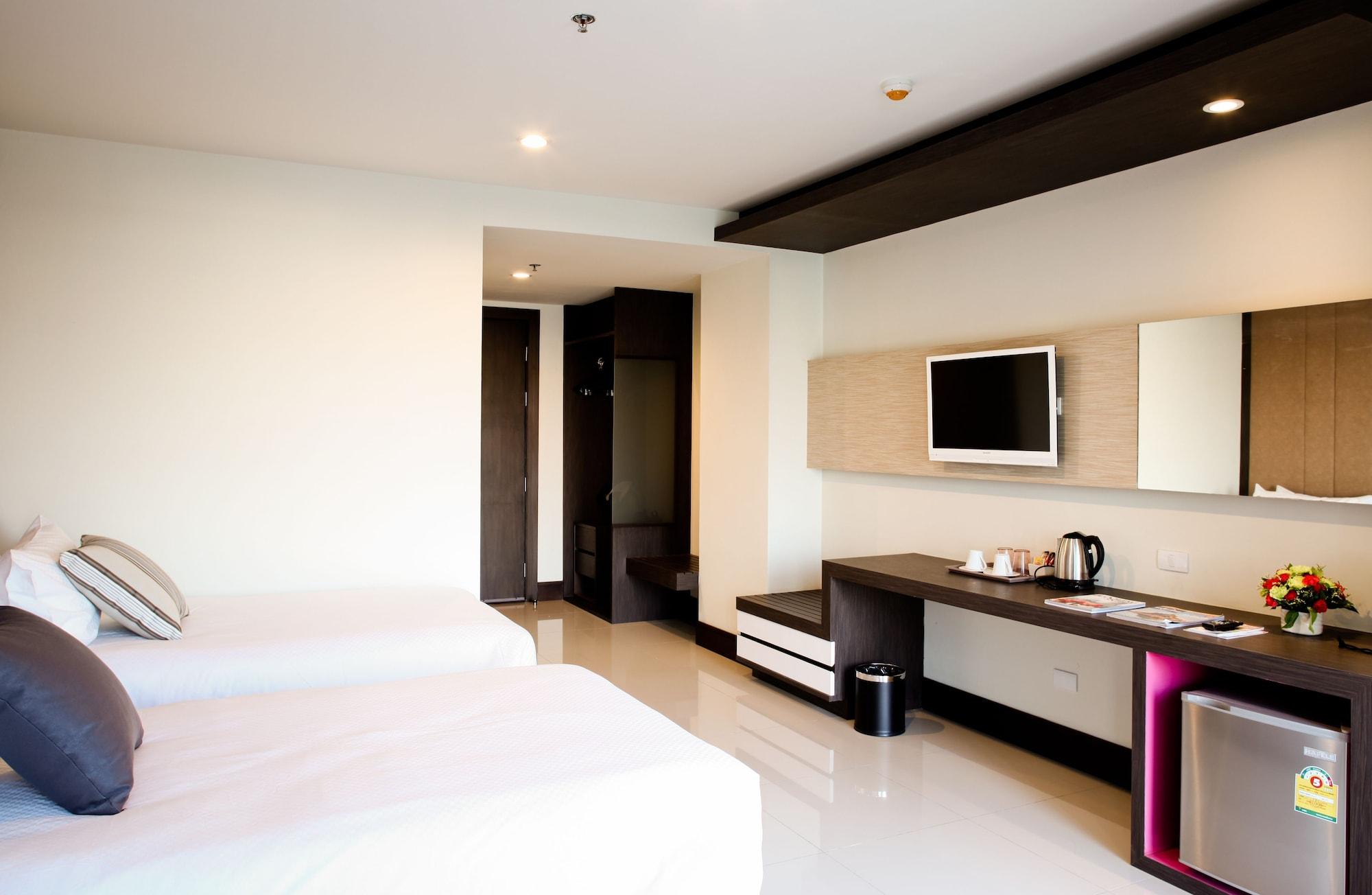 Crystal Suites Suvarnbhumi Airport Bangkok Exterior foto